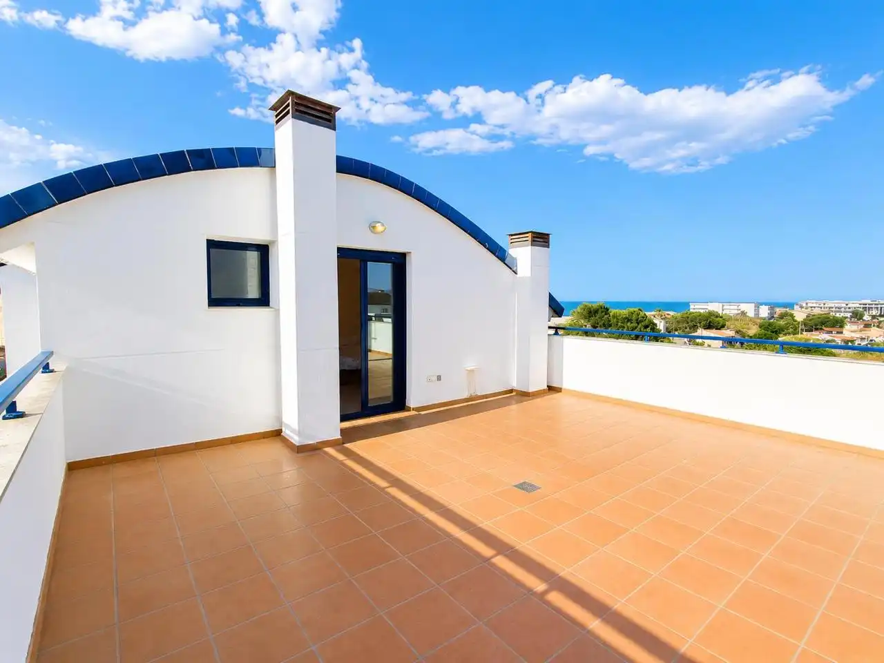 Terrace of Duplexes for sale in Dénia  with Air Conditioner, Terrace and Storage room