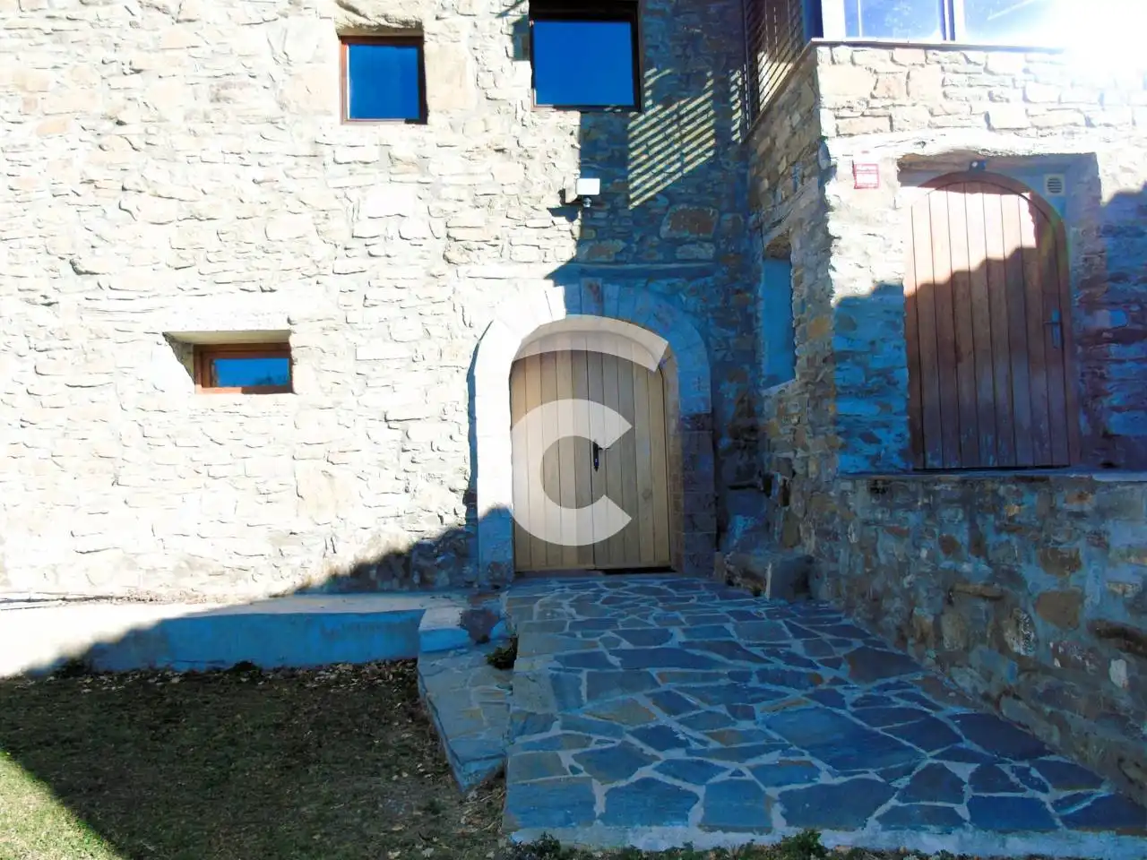 Finca rústica en venda en Les Llosses amb Calefacció, Jardí privat i Parquet