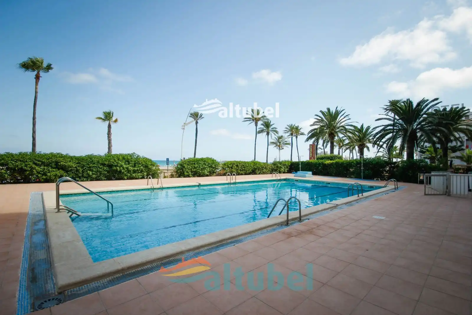 Schwimmbecken von Dachboden zum Verkauf in Peñíscola / Peníscola mit Terrasse, Schwimmbad und Möbliert