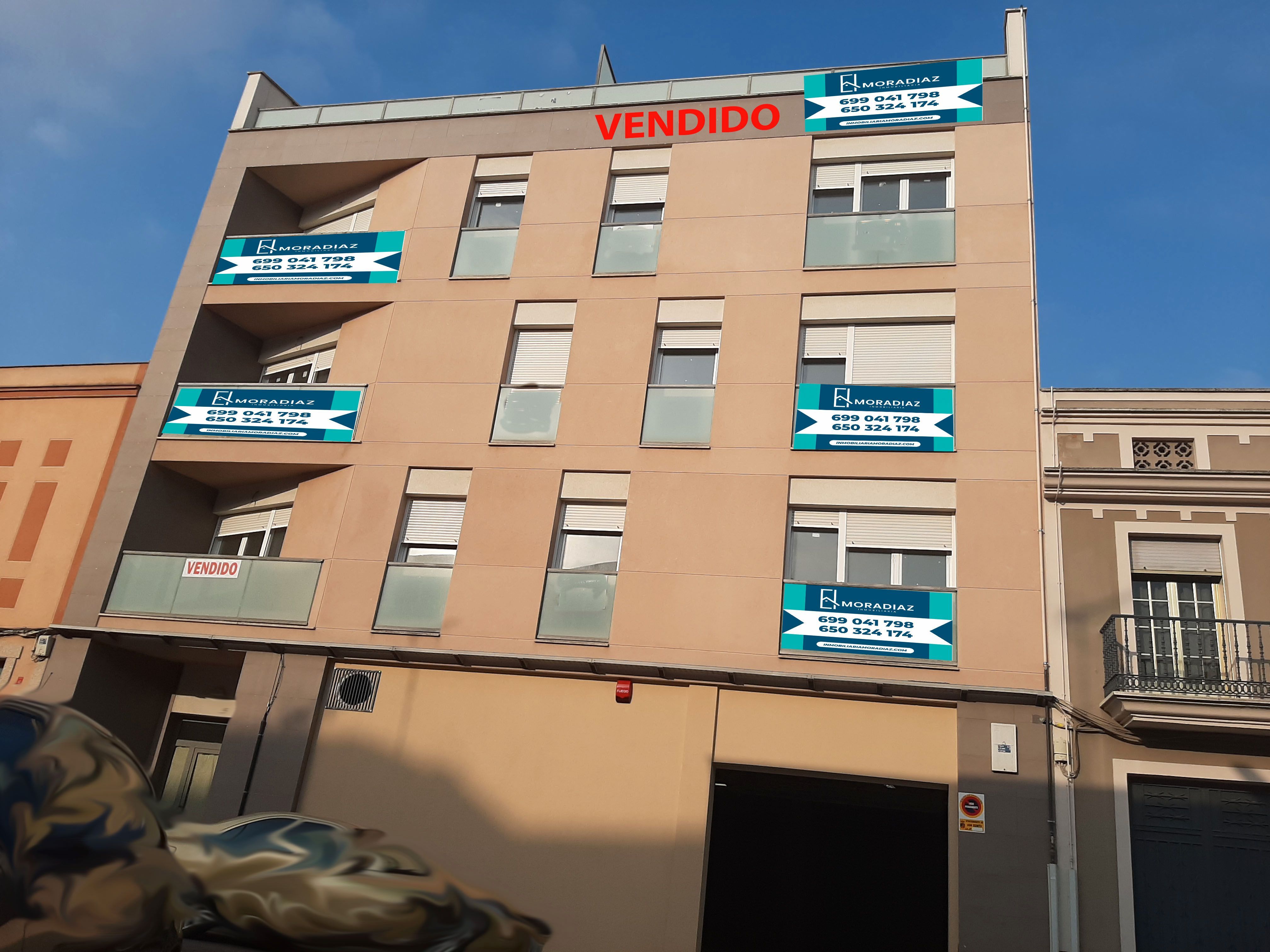 Exterior view of Flat for sale in Don Benito  with Air Conditioner, Terrace and Storage room