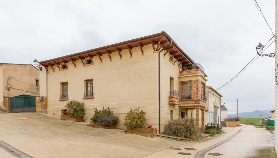 Foto 1 de Casa adosada en venda a Villanueva de Yerri - Calle Mayor, 17, Valle de Yerri / Deierri, Navarra