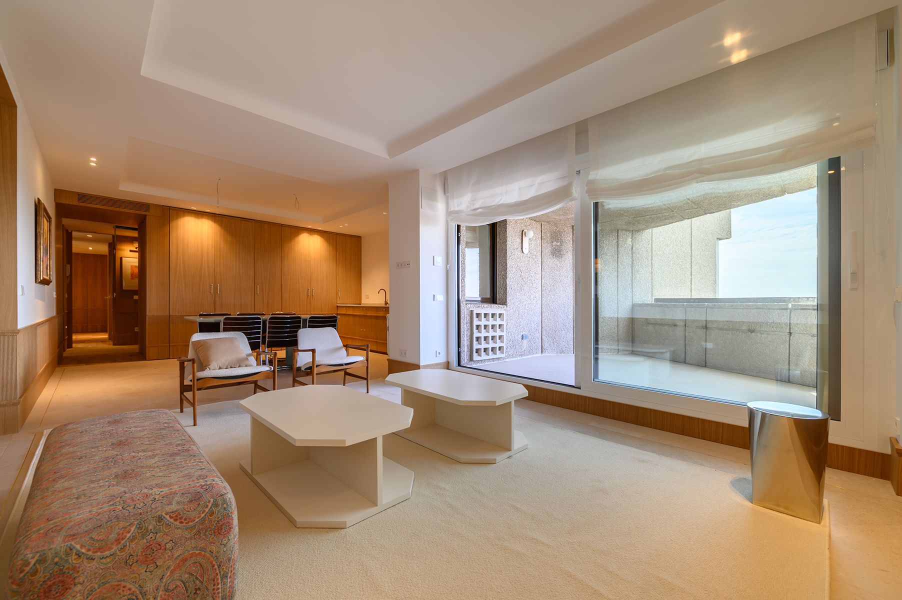 Sala d'estar de Apartament en venda en  Madrid Capital amb Aire condicionat, Calefacció i Terrassa