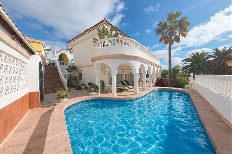 Piscina de Casa o xalet en venda en Arona amb Jardí privat, Terrassa i Piscina