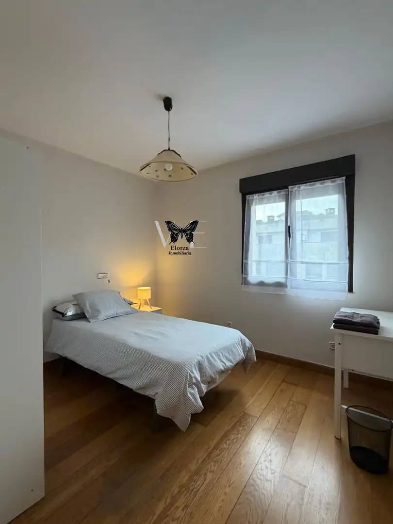 Piso de alquiler en Milán - Pumarín
