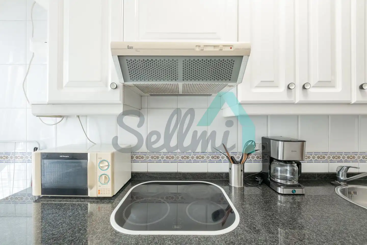 Kitchen of Flat for rent in Gijón   with Heating, Parquet flooring and Furnished
