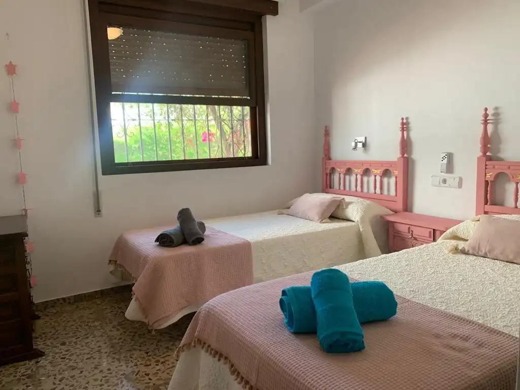 Schlafzimmer von Haus oder Chalet zur Miete in Dénia mit Klimaanlage, Heizung und Privatgarten