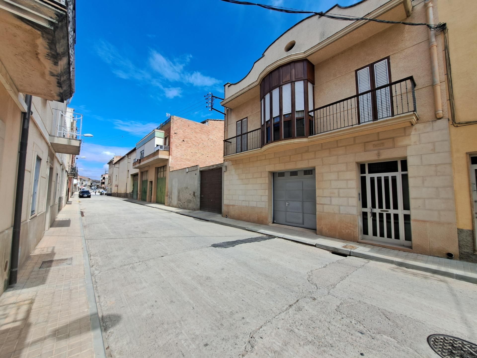Exterior view of House or chalet for sale in Torregrossa  with Air Conditioner, Heating and Storage room