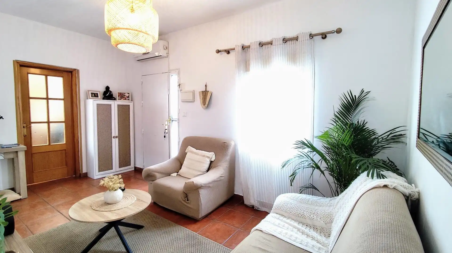 Wohnzimmer von Erdgeschoss zum Verkauf in Torremolinos mit Klimaanlage, Heizung und Terrasse