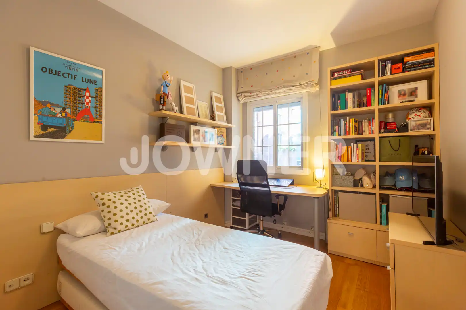 Bedroom of Flat for sale in Madrid  with Air Conditioner, Storage room and Oven