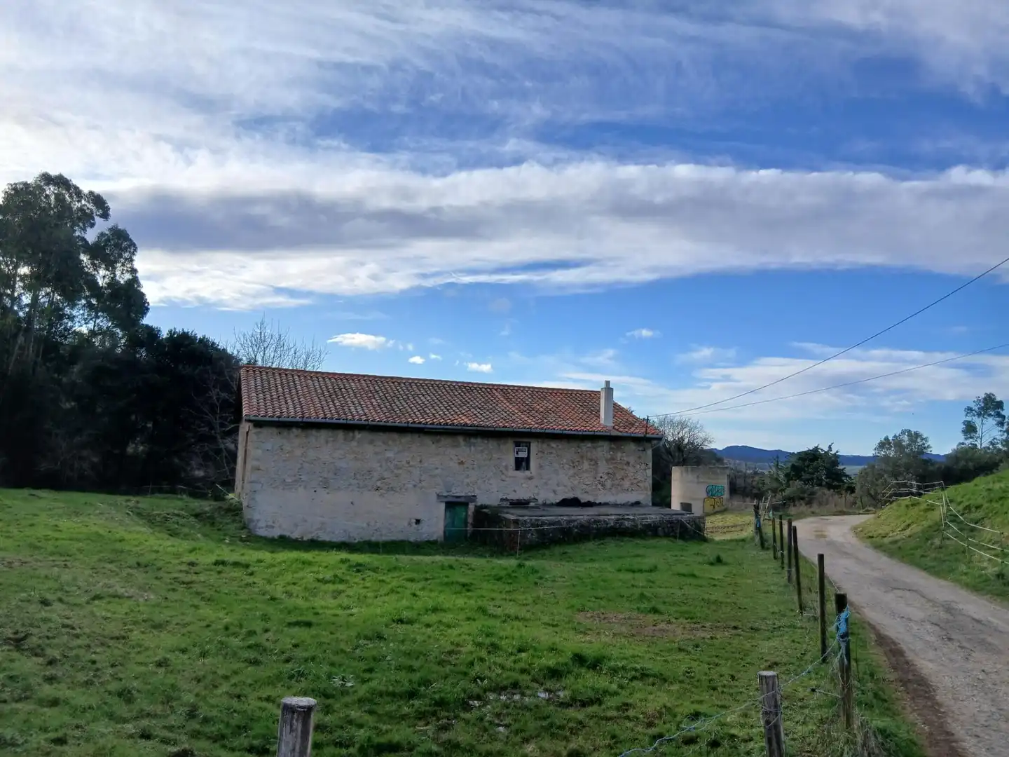 Vista exterior de Casa o xalet en venda en Medio Cudeyo