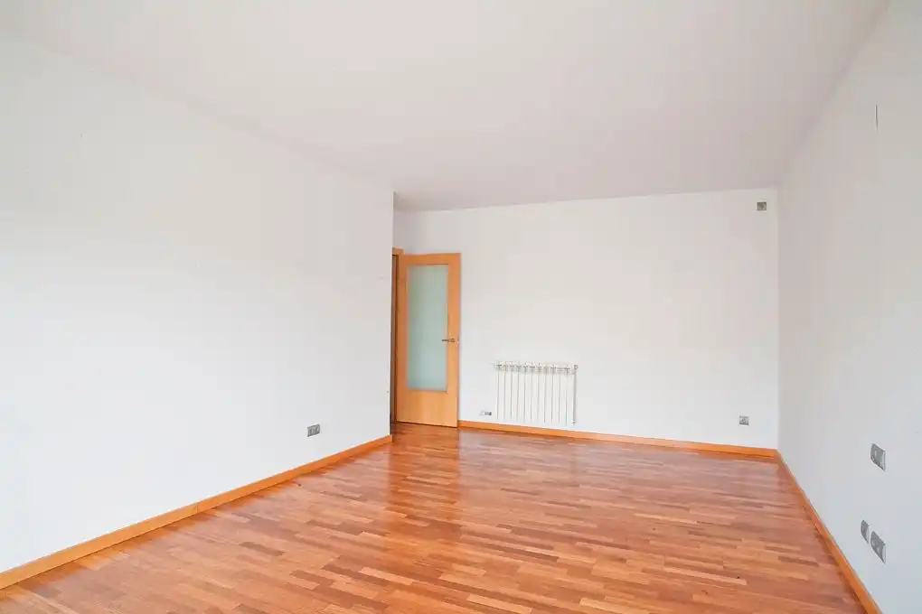 Flat for rent in Sant Cugat del Vallès  with Heating, Parquet flooring and Terrace