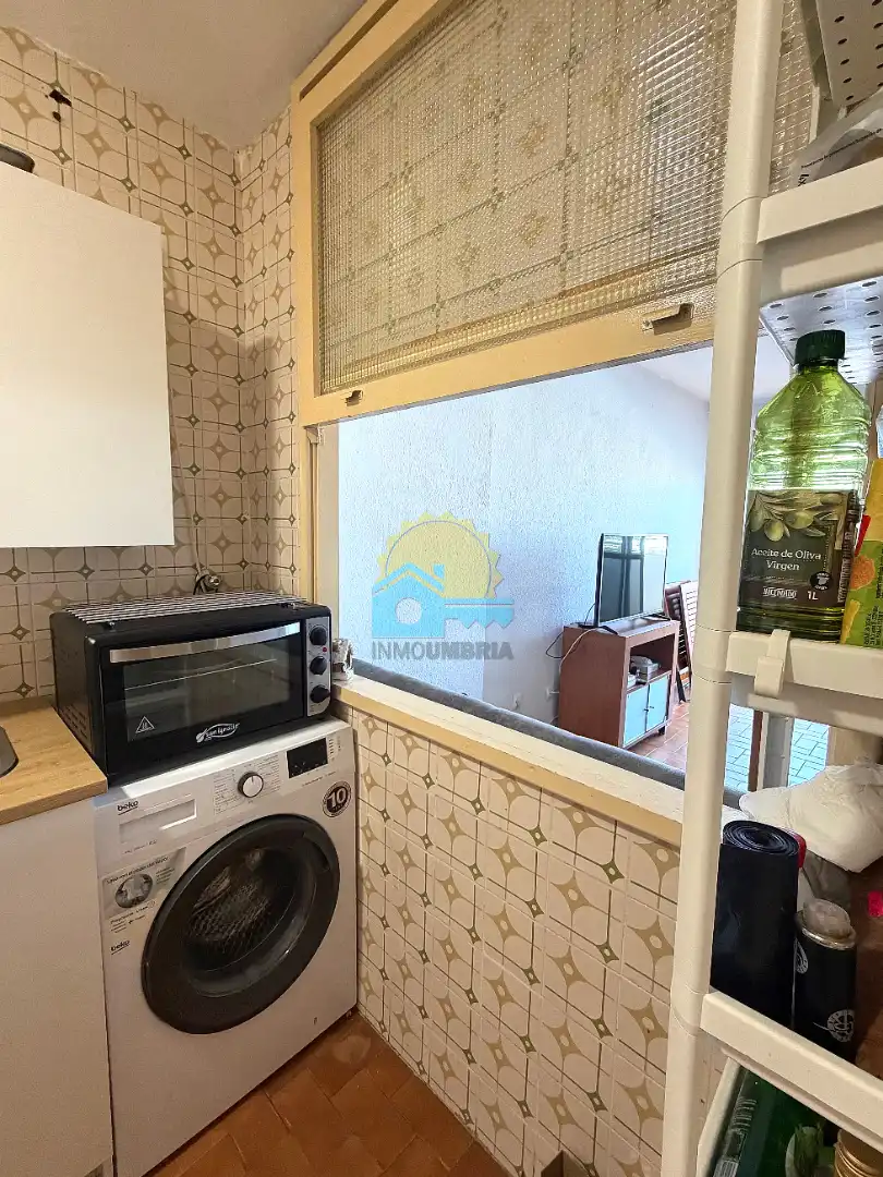 Cuina de Pis en venda en Punta Umbría amb Terrassa, Balcó i Piscina comunitària