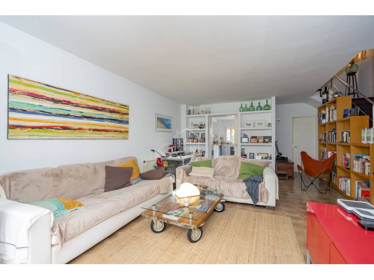Sala d'estar de Casa o xalet en venda en Maó - Mahón amb Calefacció, Jardí privat i Terrassa