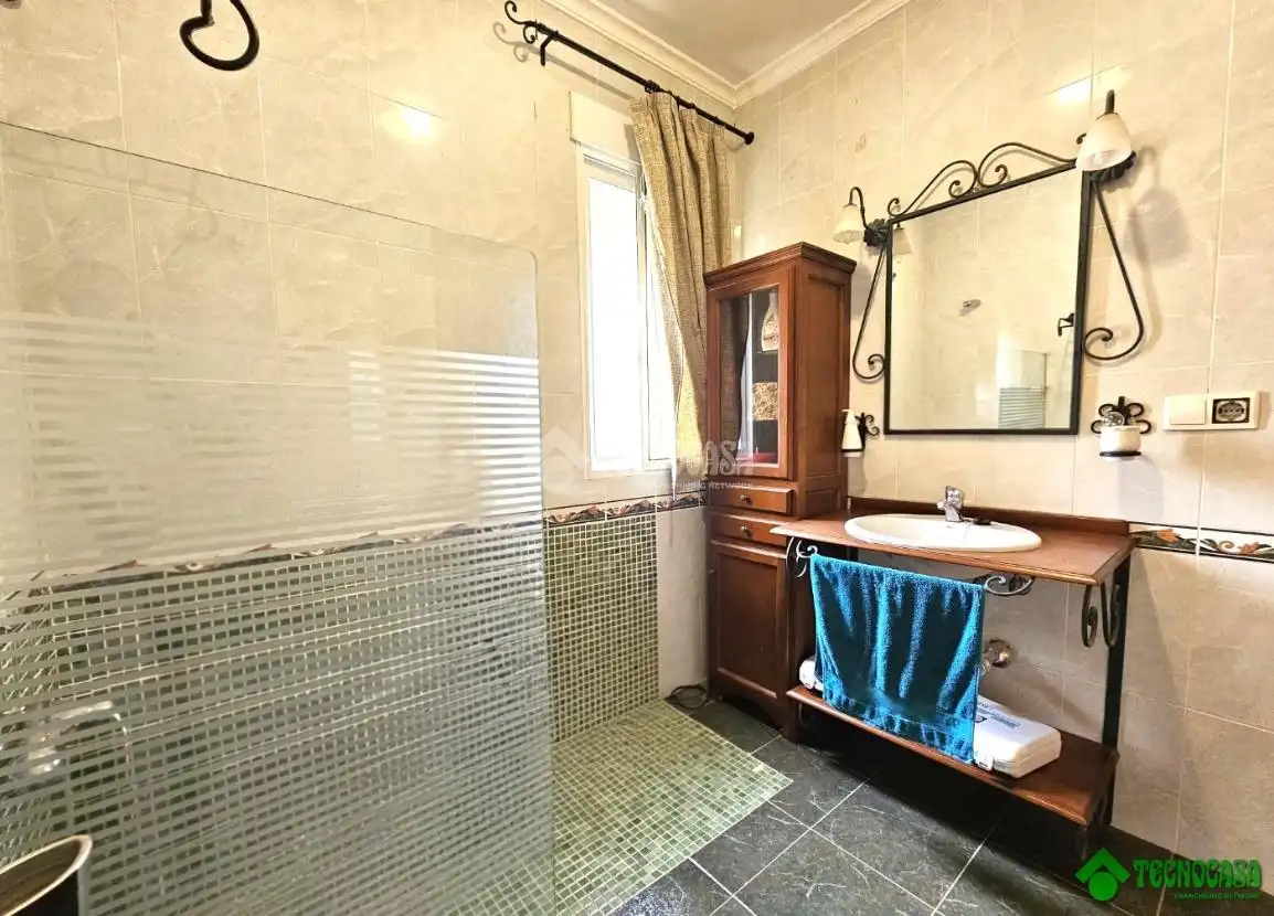 Casa adosada en venta en Pedanías - Extrarradio