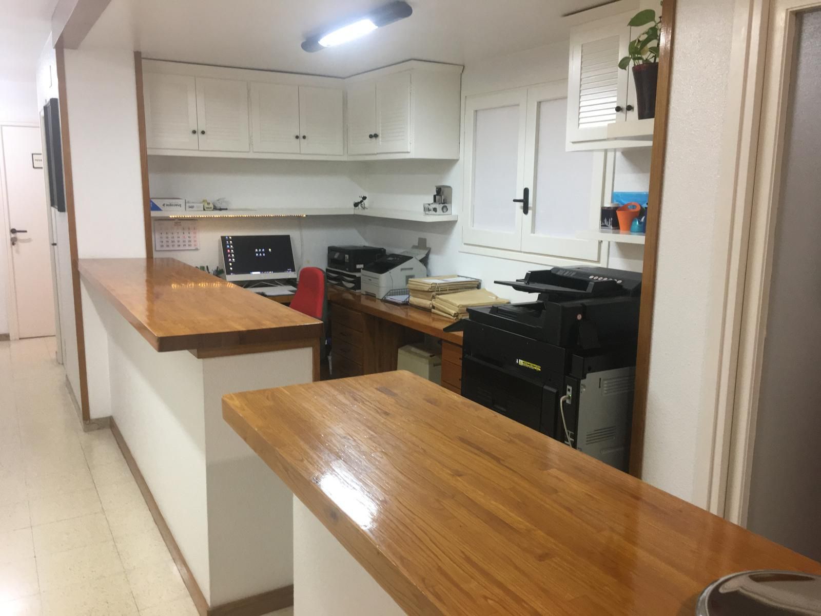 Office to rent in Eixample Nord
