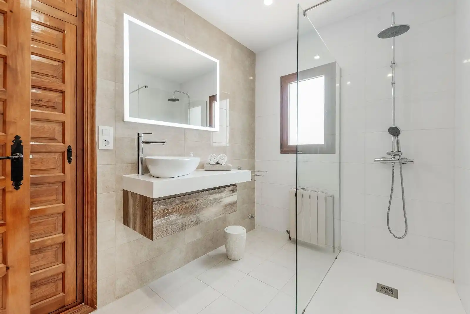 Bathroom of Houses for sale in El Portet - Pla de Mar