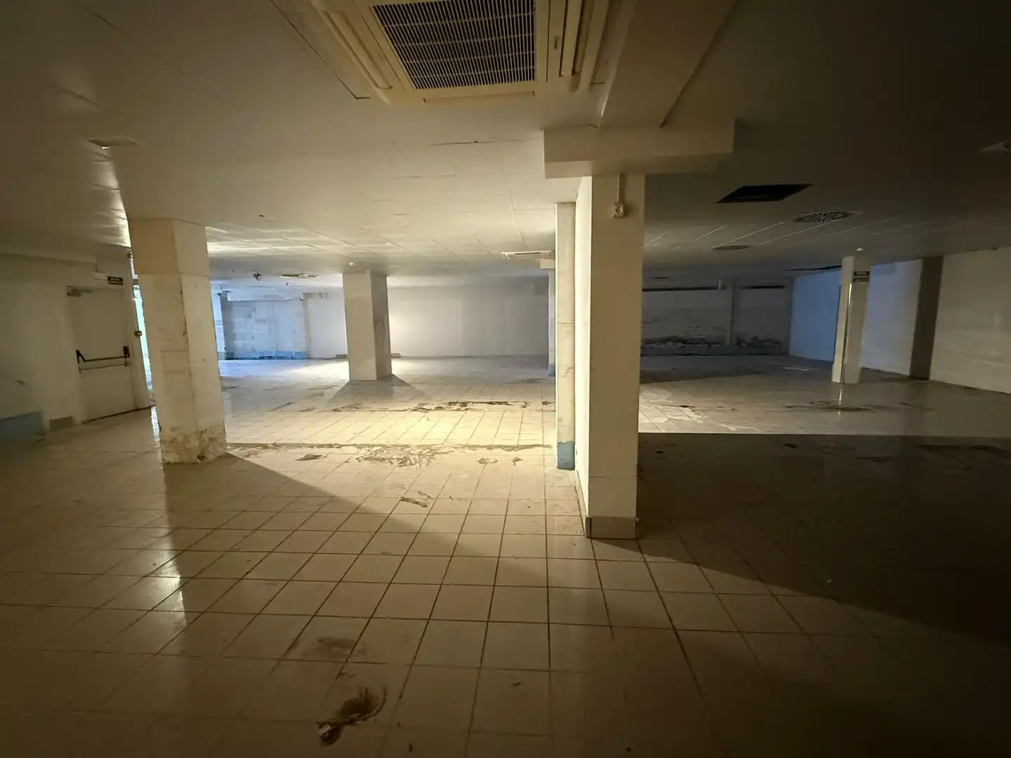 Gewerbefläche zum Verkauf in El Poble Sec, imagen 4