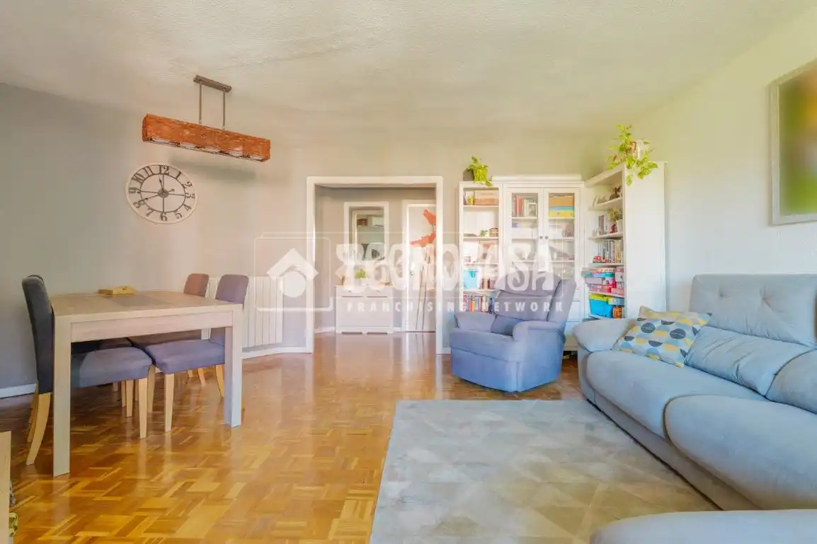 Wohnzimmer von Wohnung zum Verkauf in Primera Fase - Nuevo Tres Cantos
