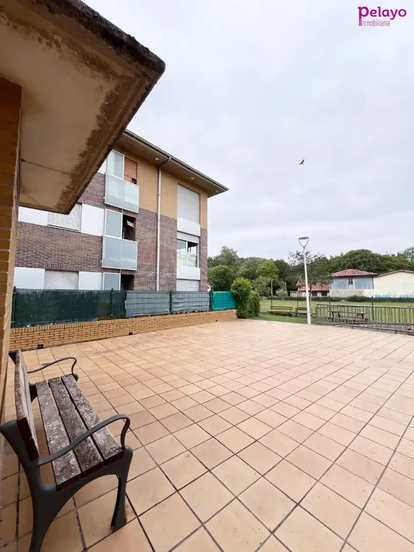 Exterior view of Flat for rent in Reocín  with Heating, Storage room and Furnished