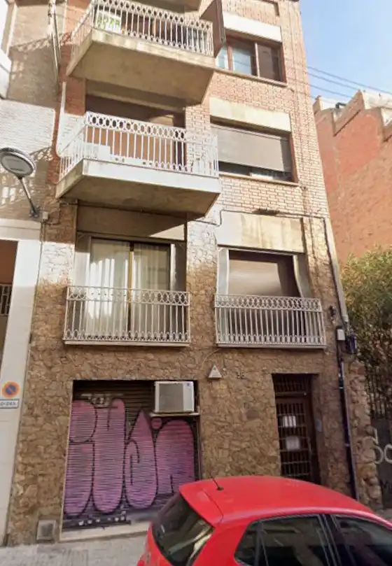 Vista exterior de Local en venda en  Barcelona Capital