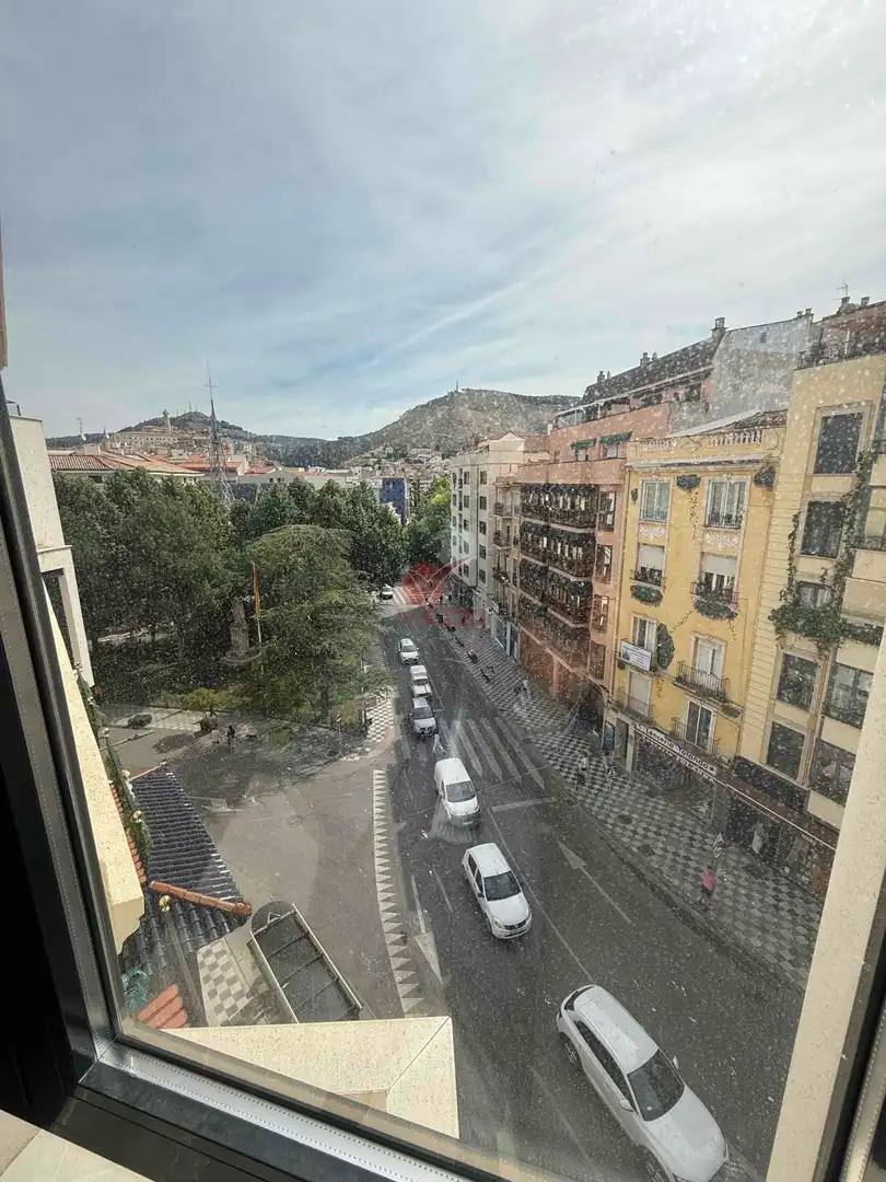Vista exterior de Pis en venda en Cuenca amb Calefacció, Piscina i Piscina comunitària