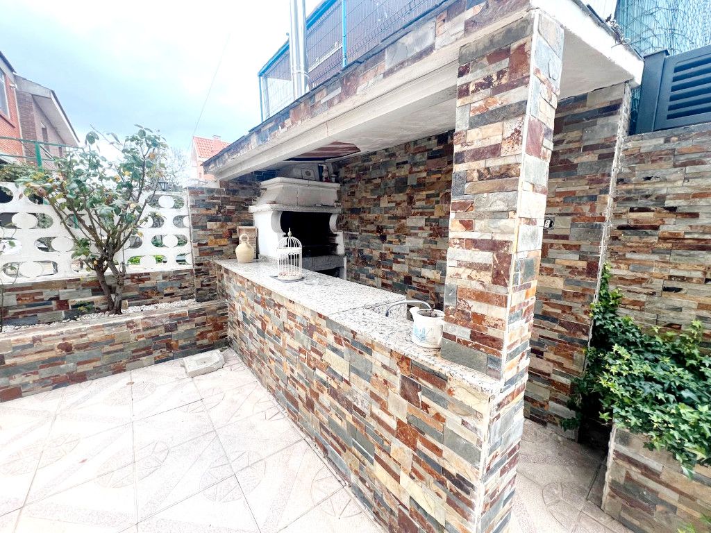 Terrace of House or chalet for sale in Camarma de Esteruelas  with Air Conditioner, Heating and Private garden