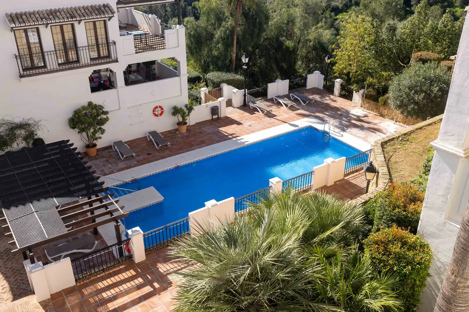 Swimming pool of Attic for sale in Marbella  with Air Conditioner, Heating and Terrace
