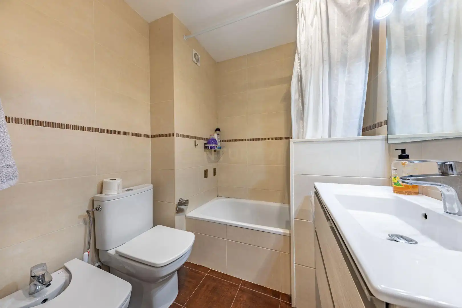 Bany de Apartament en venda en Sant Pere de Ribes amb Aire condicionat, Jardí privat i Balcó