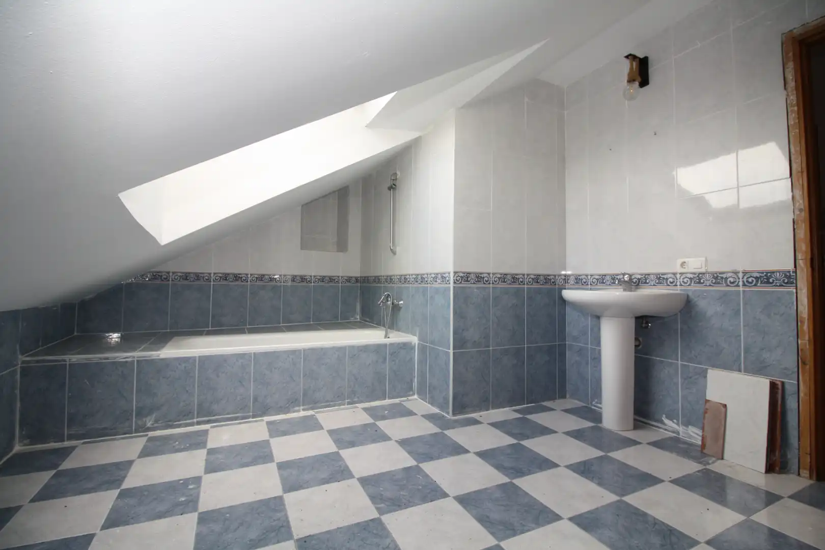 Badezimmer von Maisonette zum Verkauf in Simancas, Valladolid
