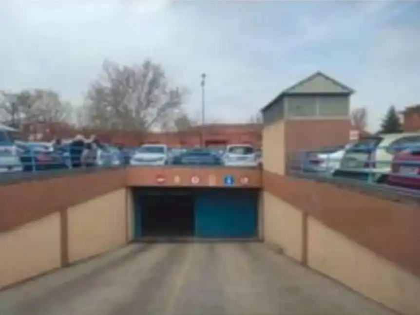 Parking de Garaje en venta en Fuenlabrada