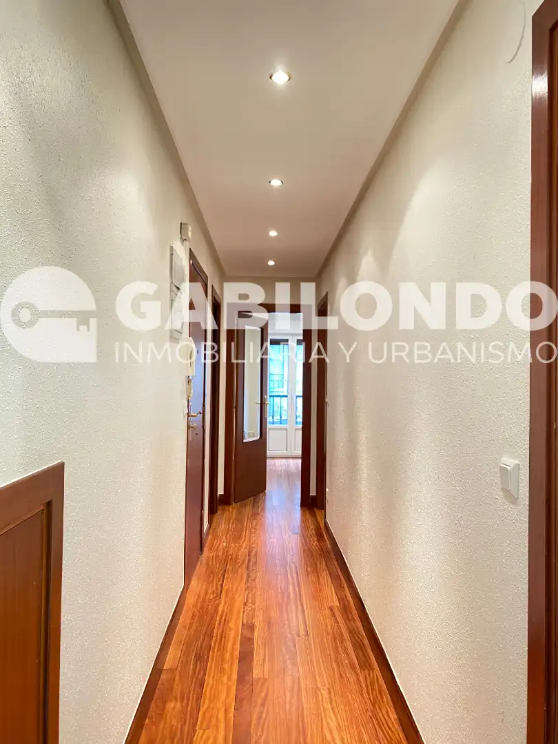 Piso en venta en Elgoibar con Calefacción, Parquet y Trastero