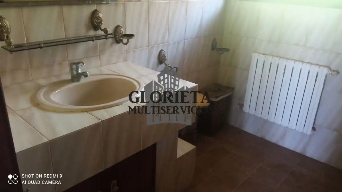 Bany de Casa o xalet en venda en Nigrán amb Calefacció, Parquet i Terrassa