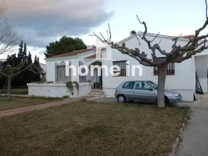 Villa con giardino in vendita a Deltebre