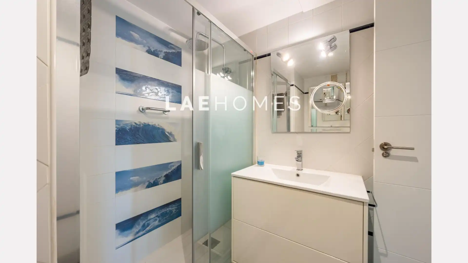 Bathroom of Apartments for sale in Marbella  with Private garden, Terrace and Storage room