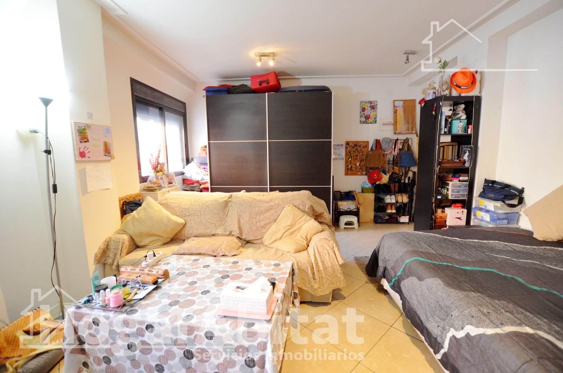 Bedroom of Flat for sale in Alicante / Alacant  with Air Conditioner and Heating