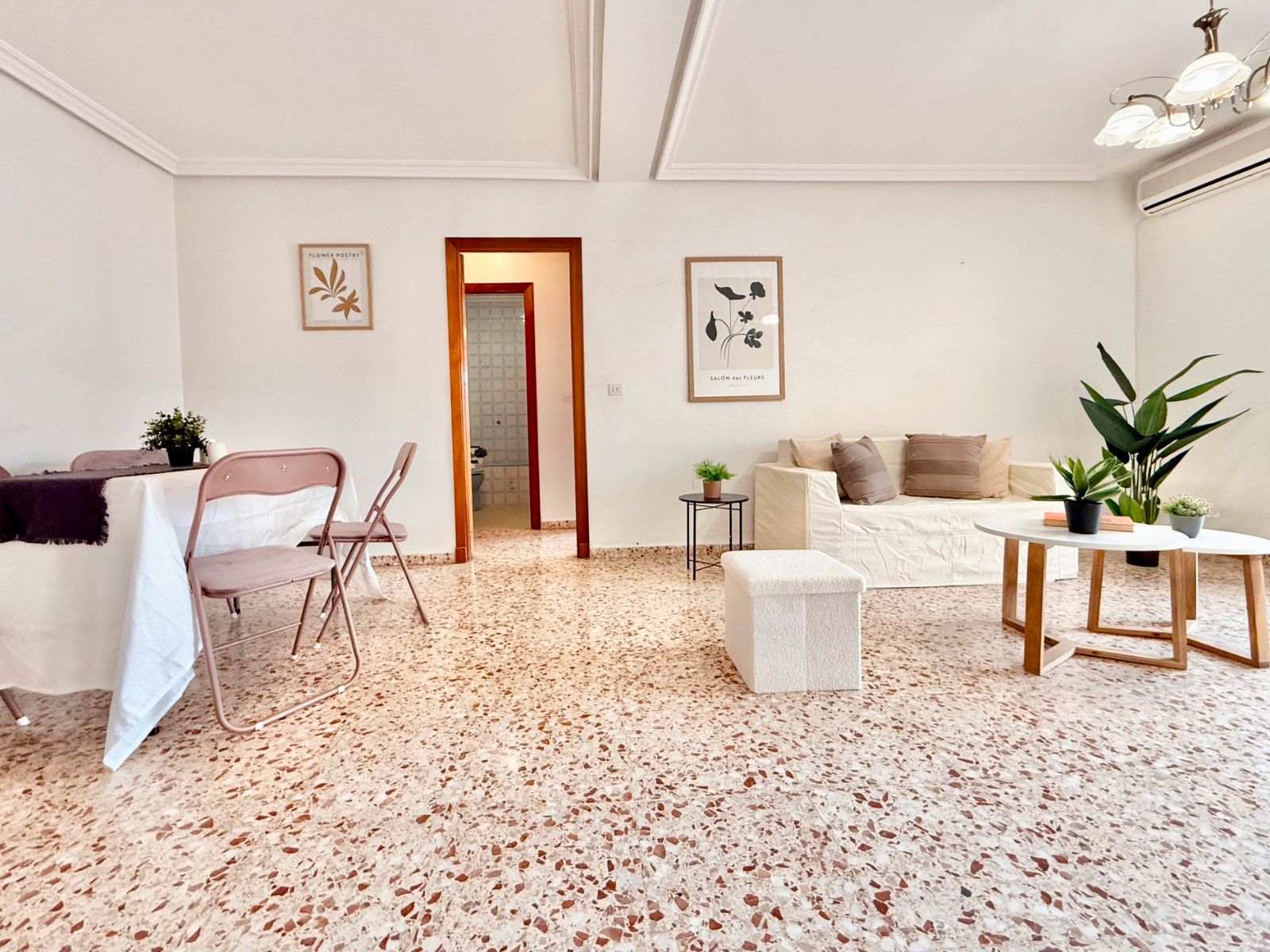 Sala d'estar de Planta baixa en venda en San Pedro del Pinatar amb Terrassa i Balcó
