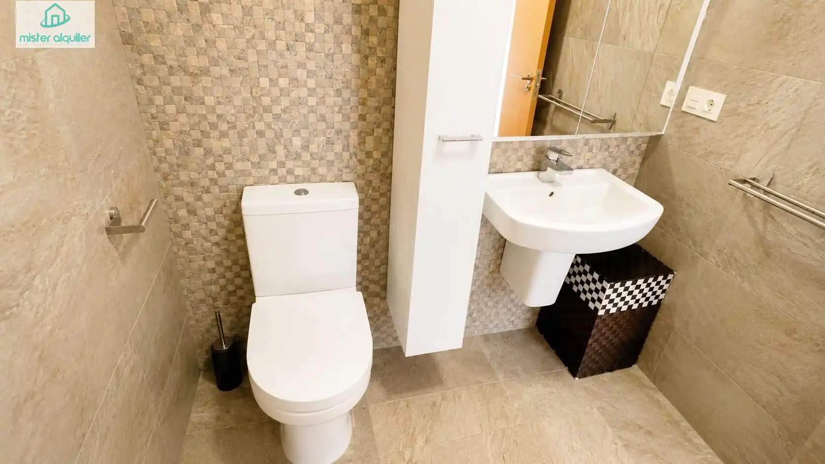 Bany de Apartament de lloguer en El Campello amb Aire condicionat, Calefacció i Terrassa