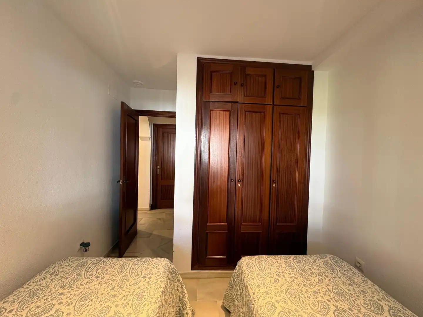 Bedroom of Apartments for rent in Chiclana de la Frontera  with Furnished and Community pool
