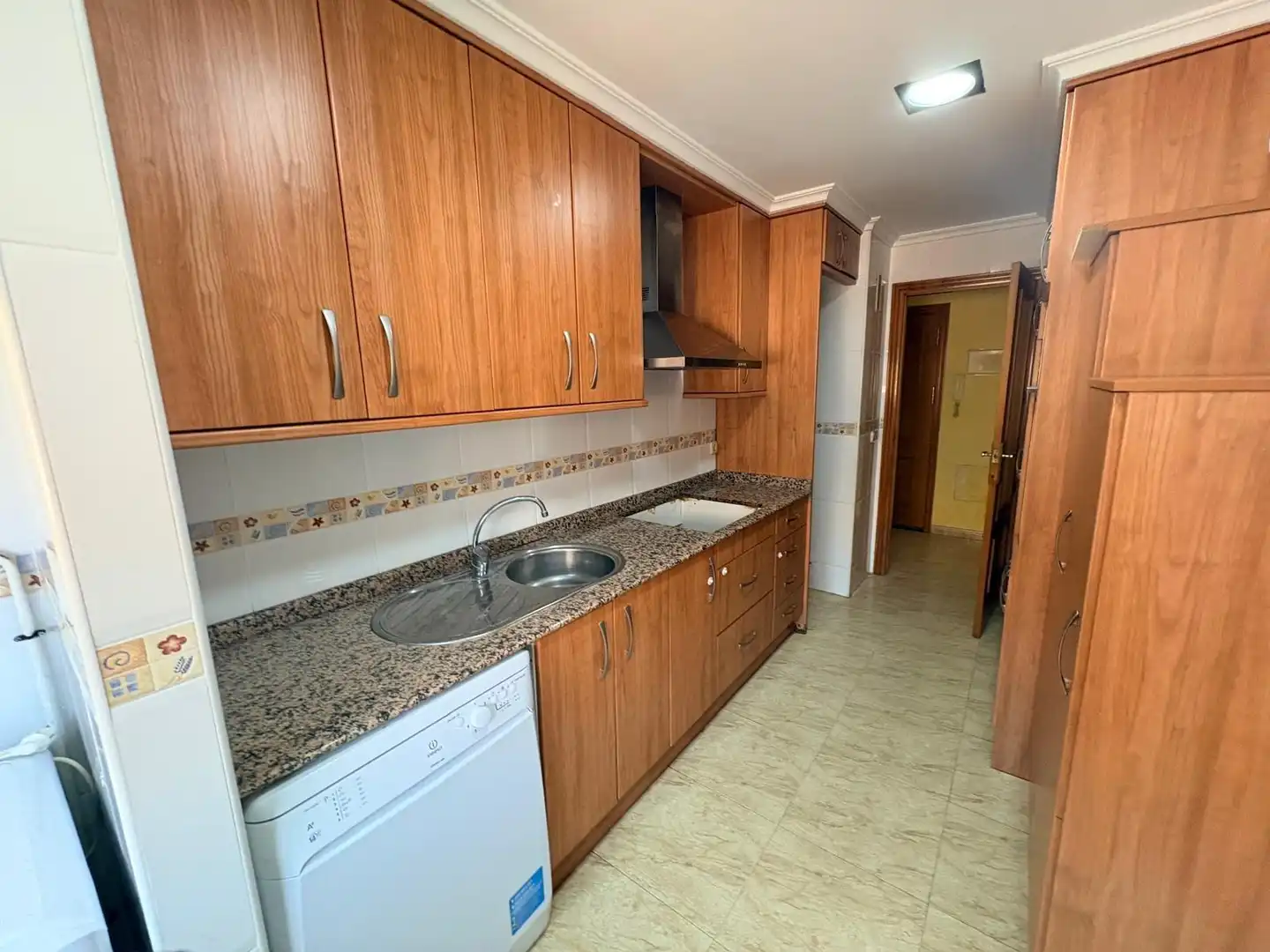 Cocina de Piso en venta en Almansa con Aire acondicionado, Calefacción y Jardín privado