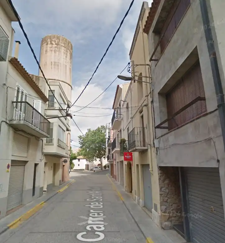 Piso en venta en Carrer de Sant Antoni, Montbrió del Camp