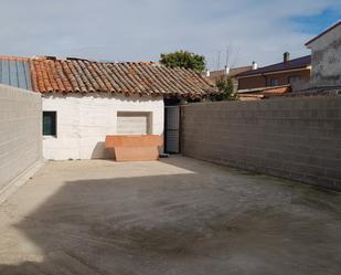 Vista exterior de Casa o xalet de lloguer en Casarrubuelos amb Calefacció, Traster i Rentadora