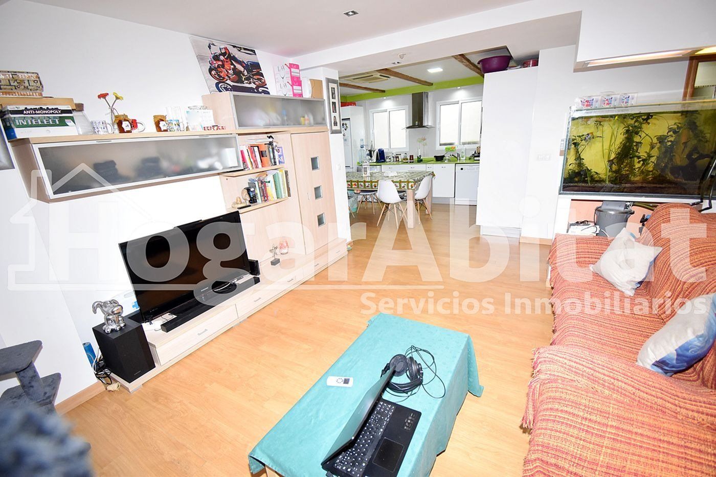Sala de estar de Piso en venta en Xirivella con Aire acondicionado, Parquet y Balcón