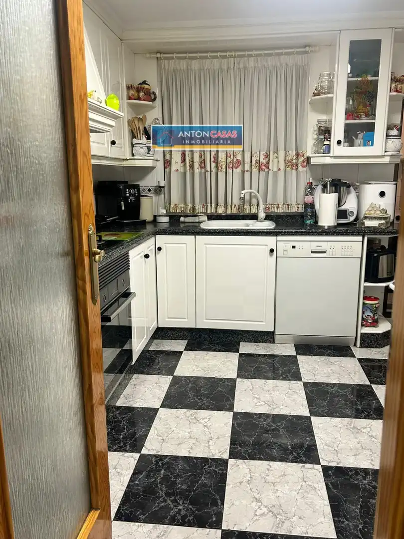Cocina de Piso en venta en Petrer con Aire acondicionado, Terraza y Amueblado