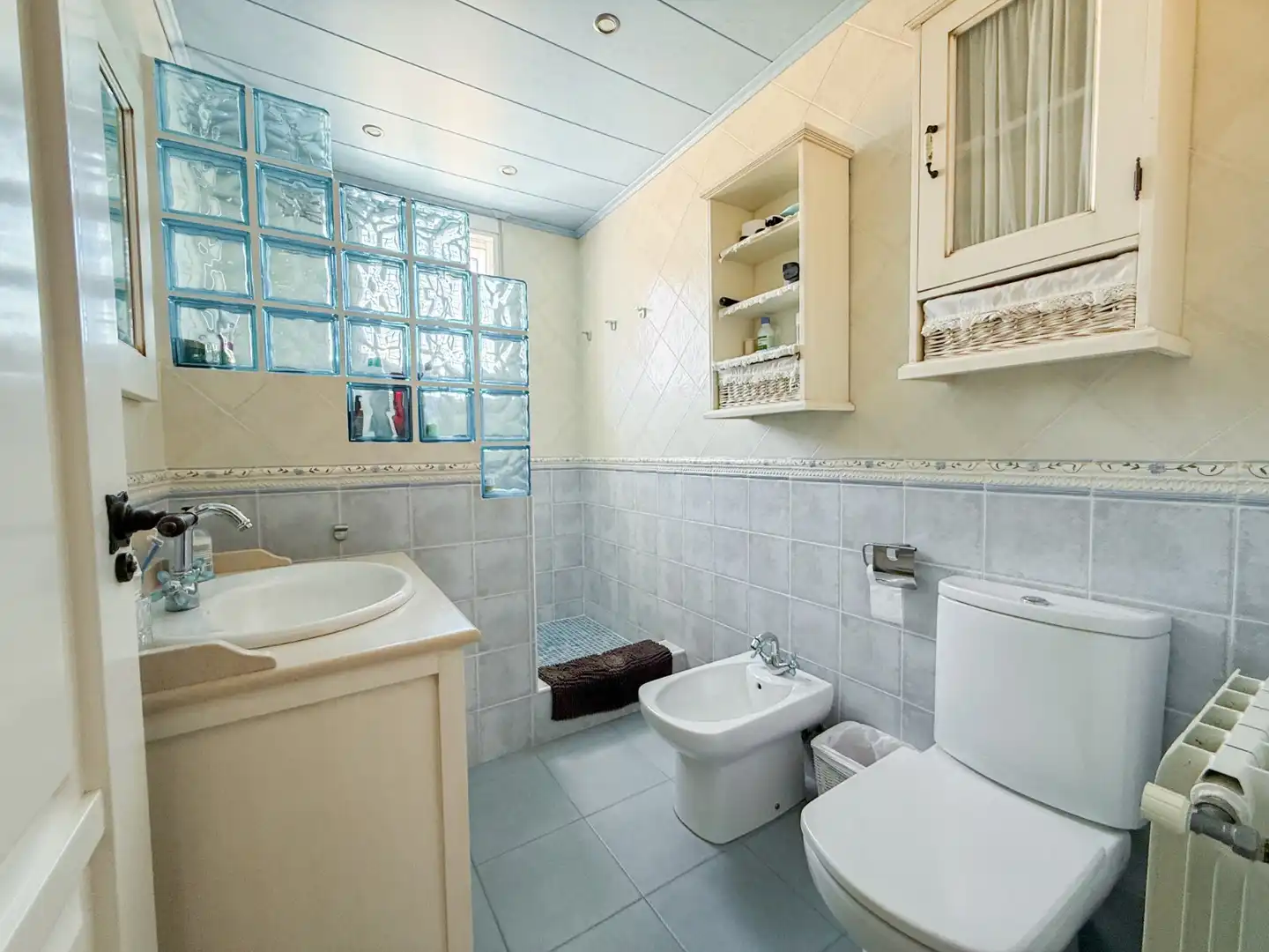 Duplexes for sale in Calarreona