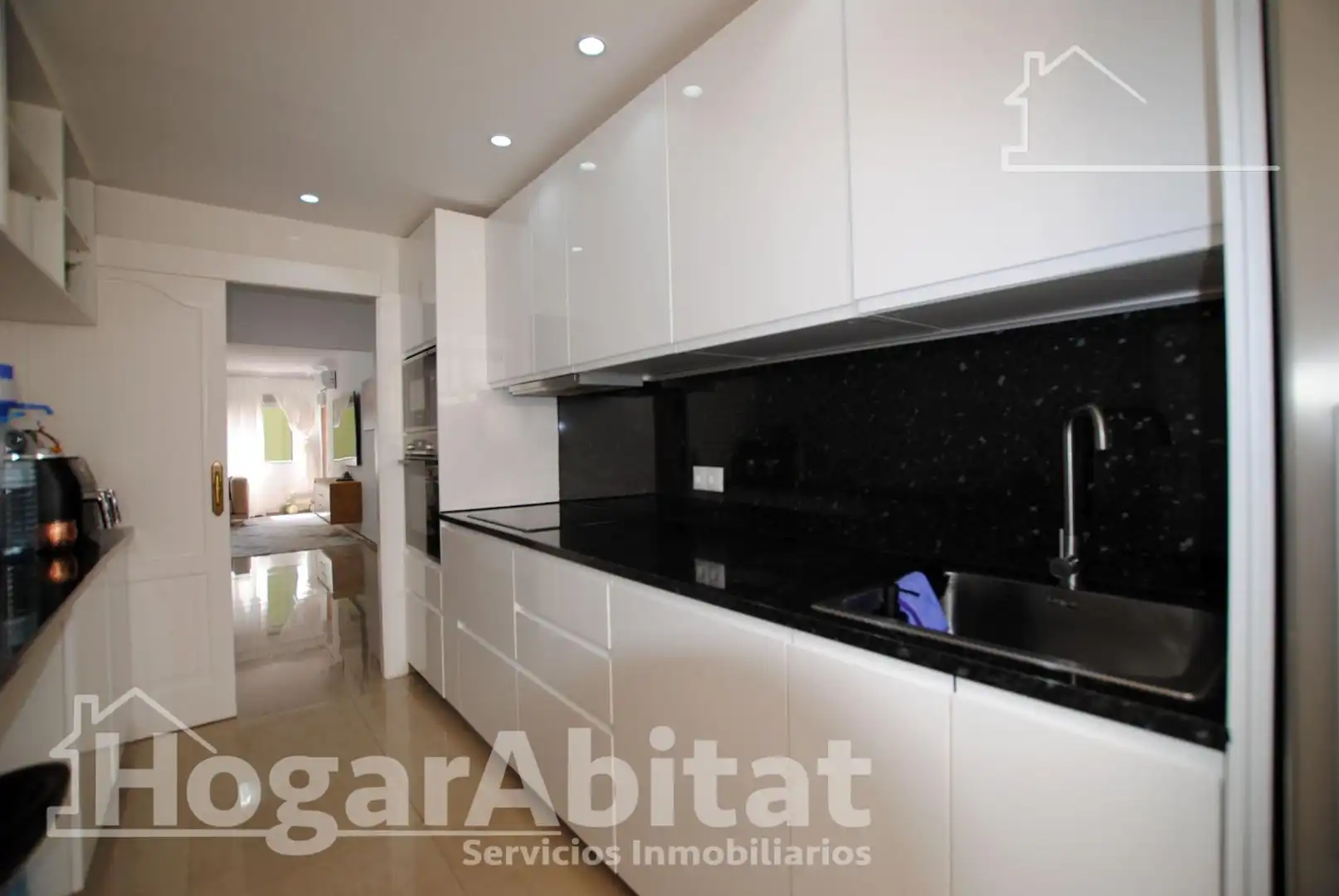 Flat for sale in Calle Xeresa, Plaza Elíptica - República Argentina
