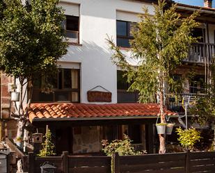 Casa adosada en venda en Santiurde de Reinosa