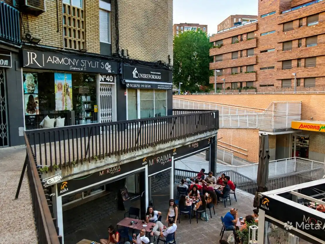 Terrassa de Local de lloguer en Madrid amb Moblat