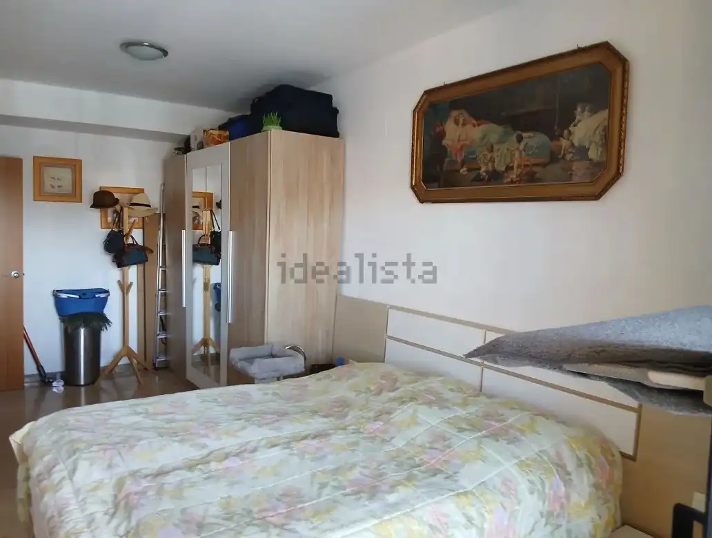 Habitación de Piso de alquiler en Catarroja con Aire acondicionado, Terraza y Amueblado