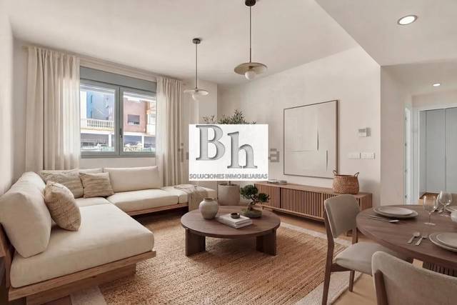 Piso en Venta en Los Guindos - Parque Mediterráneo - Santa Paula