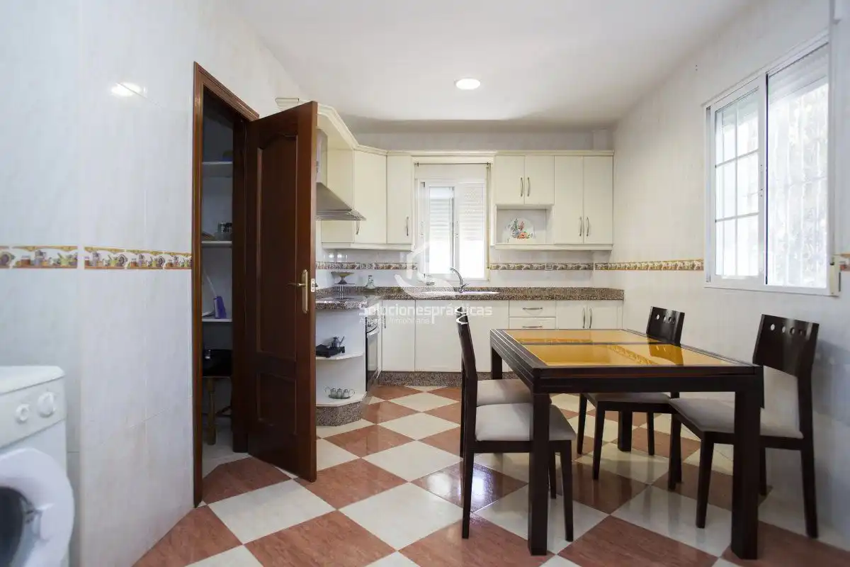 Villa con terrazza in vendita a Fuerte del Rey, imagen 15